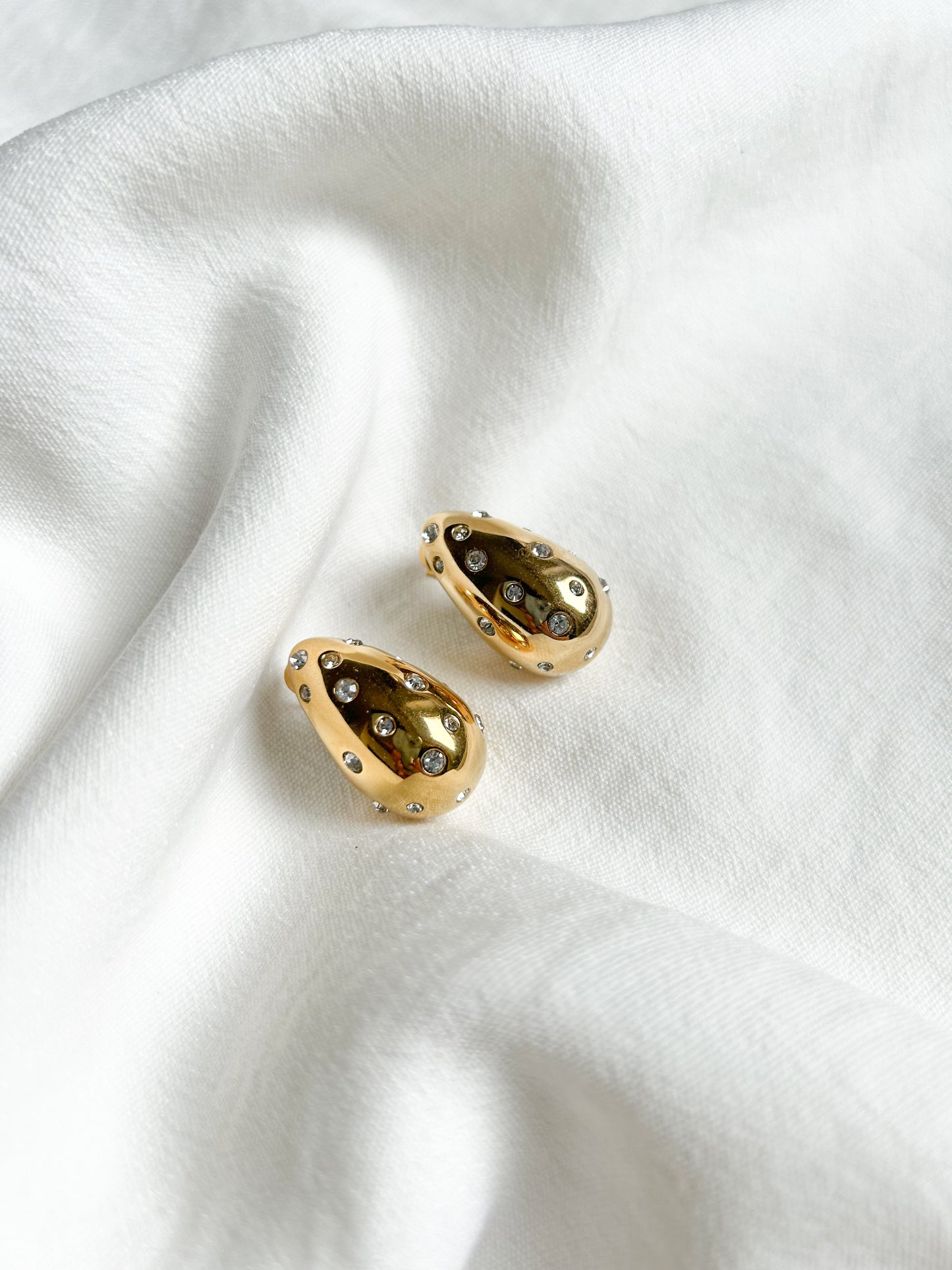 SHINE ON LEA - GOLDEN DROP