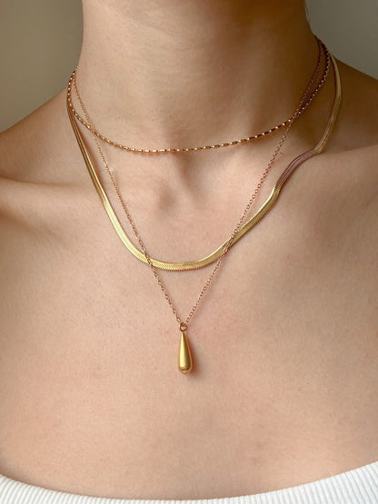 LEA NECKLACE - GOLDEN DROP