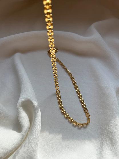 ELBA NECKLACE